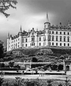 Monochrome Dunrobin Castle Building Paint By Numbers